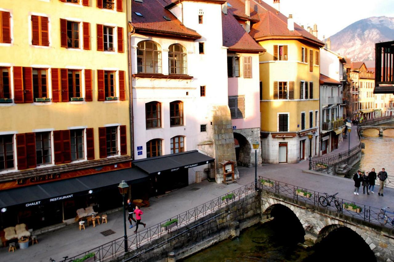 Gite Urbain Au 2Bis - Annecy Luaran gambar